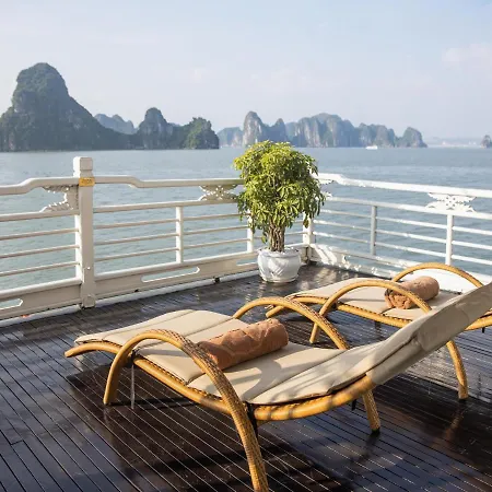 The Au Co Cruise - Managed By Bhaya Cruise Hotel Ha Long Exterior photo
