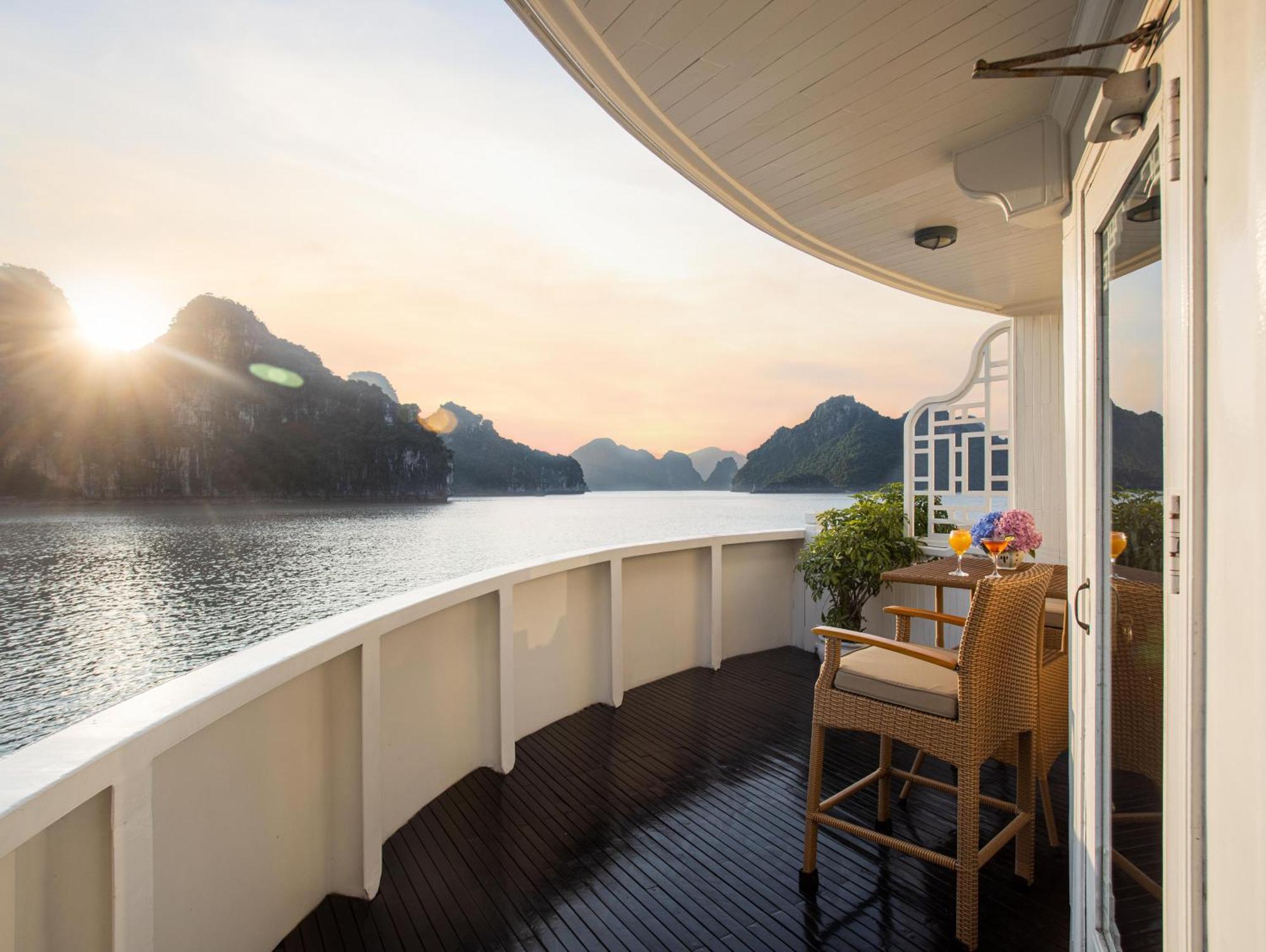  The Au Co Cruise - Managed By Bhaya Cruise