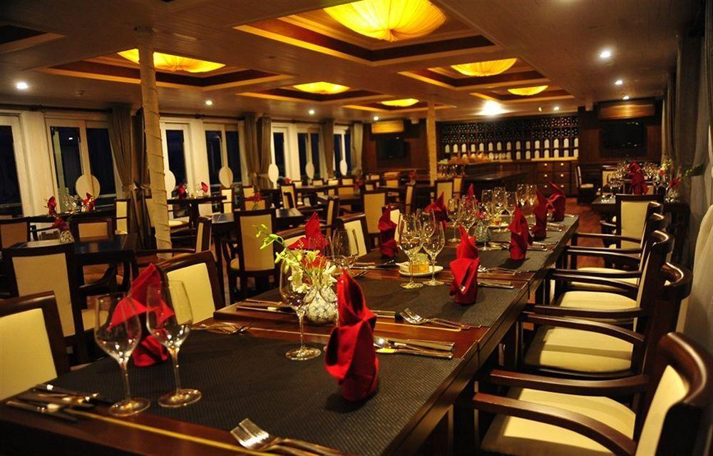 The Au Co Cruise - Managed By Bhaya Cruise 5*