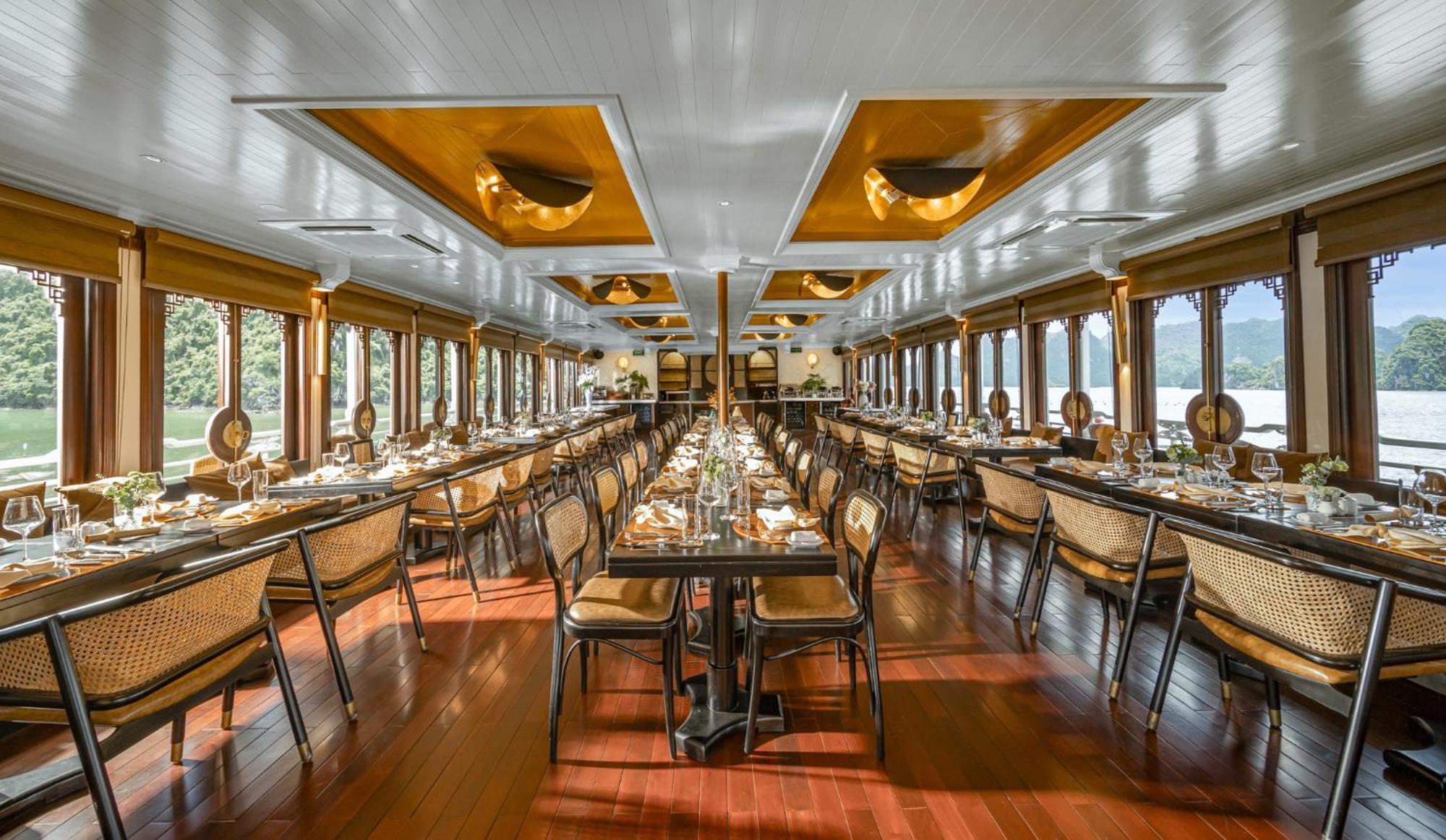 The Au Co Cruise - Managed By Bhaya Cruise 