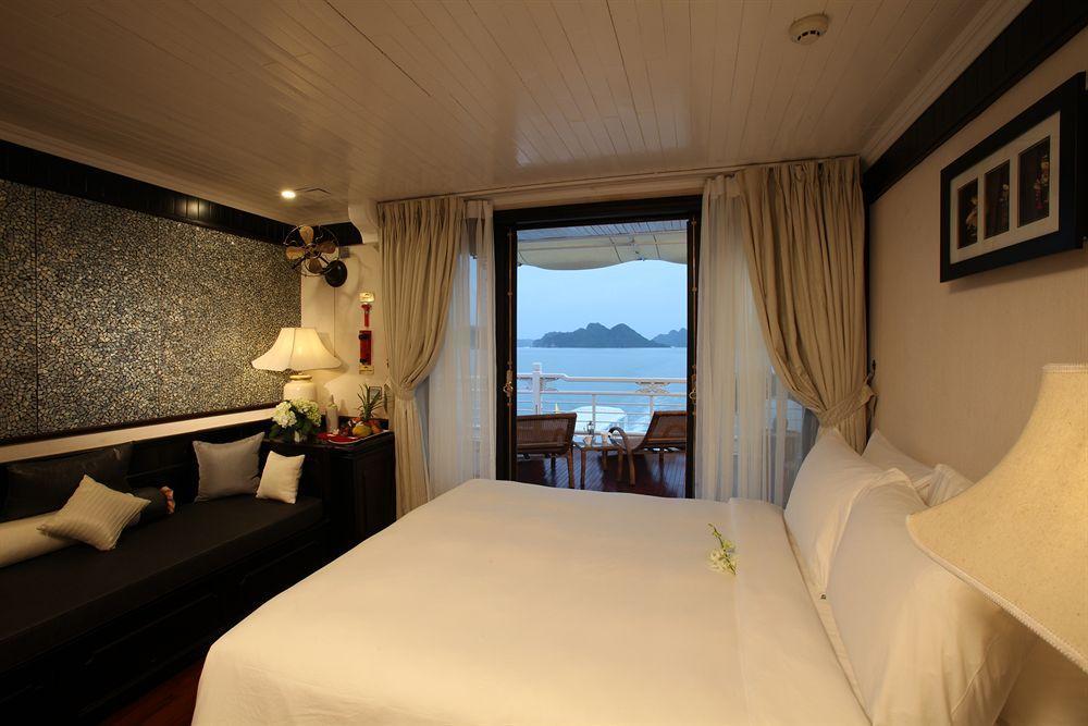 The Au Co Cruise - Managed By Bhaya Cruise 